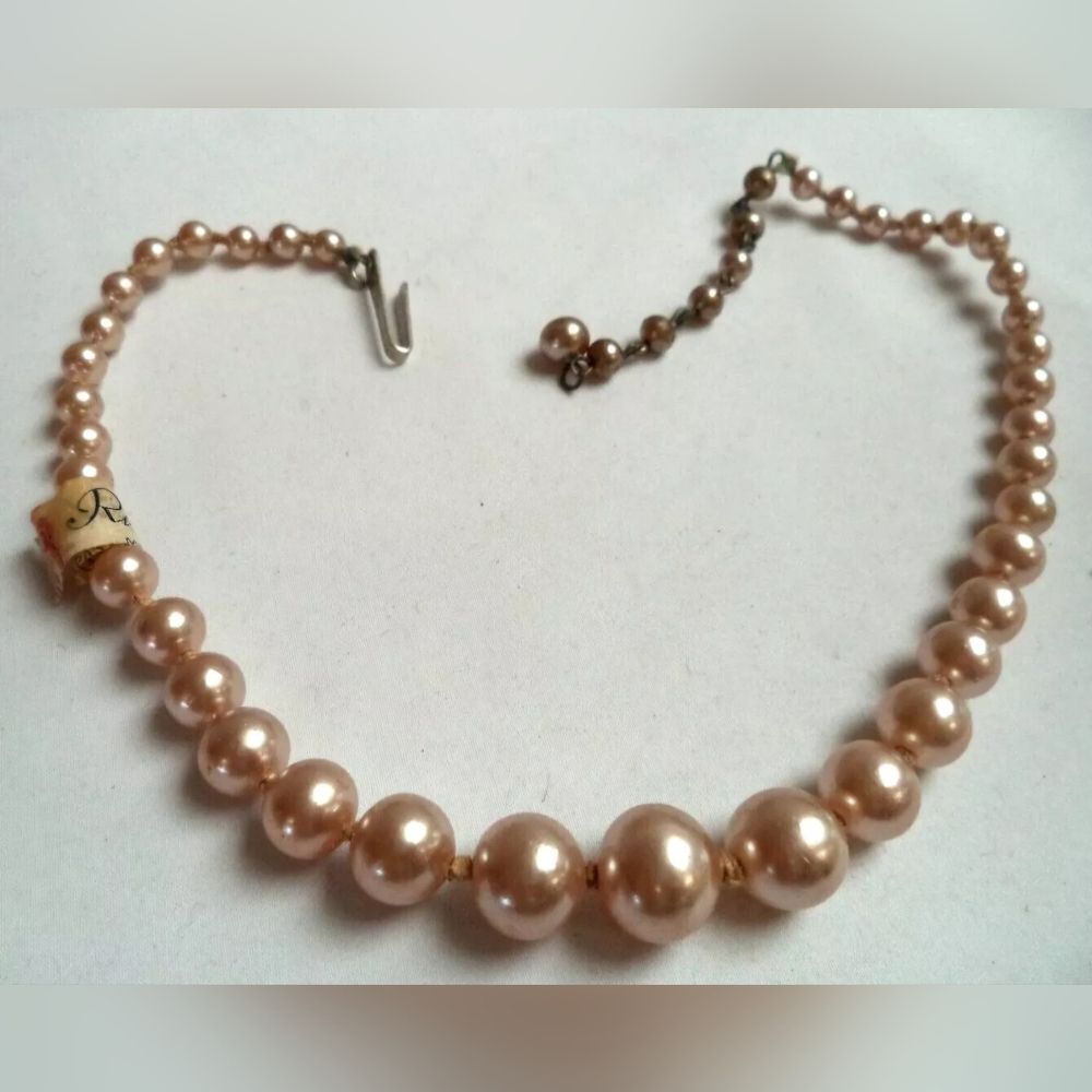 VINTAGE ESTATE JAPAN IND KNOT GLASS PEARL 15 3/8" NECKLACE